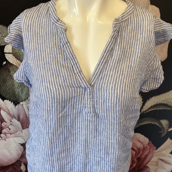 Striped Light Top - Picture 3 of 3